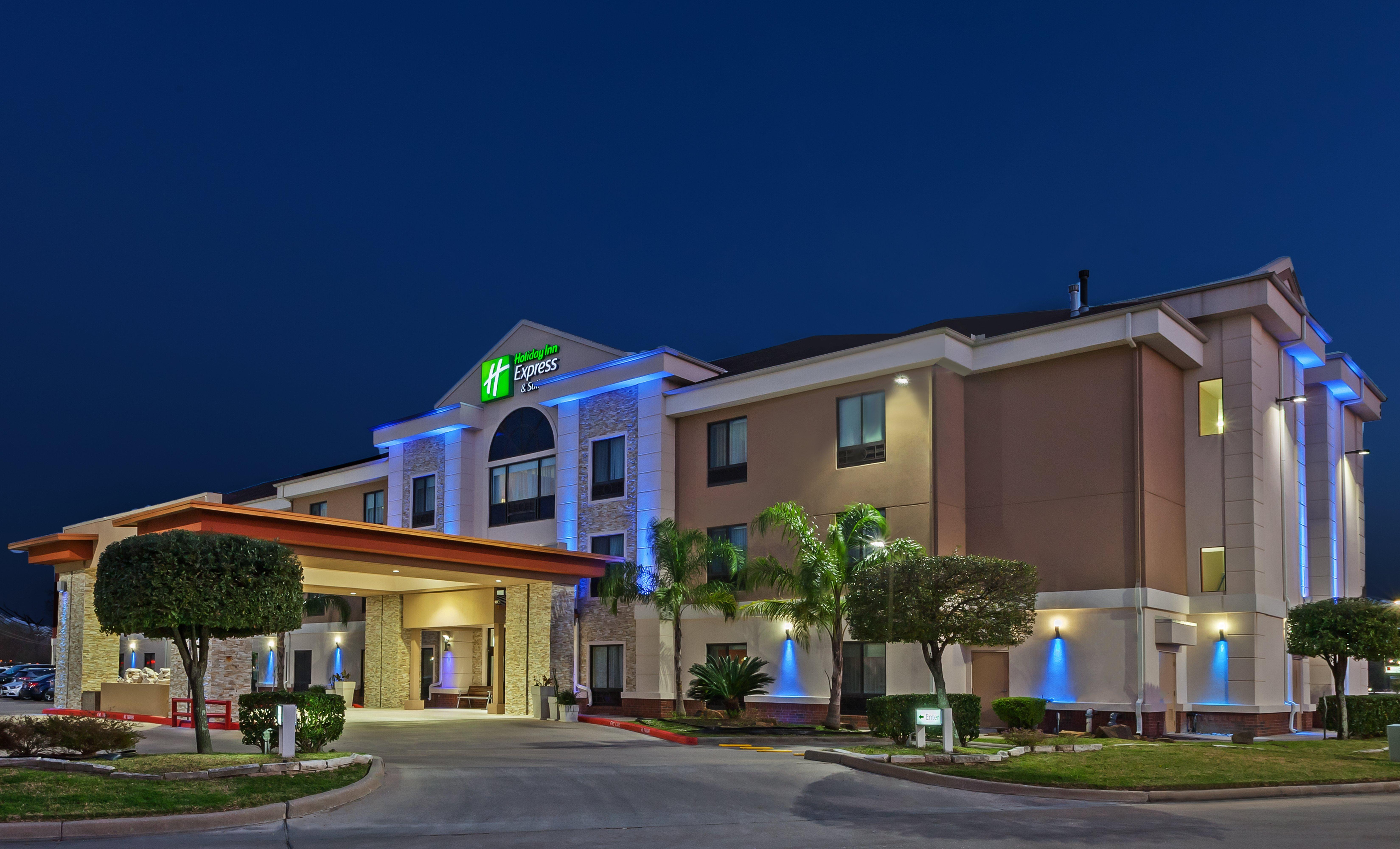 Holiday Inn Express & Suites Houston East By Ihg Exterior foto