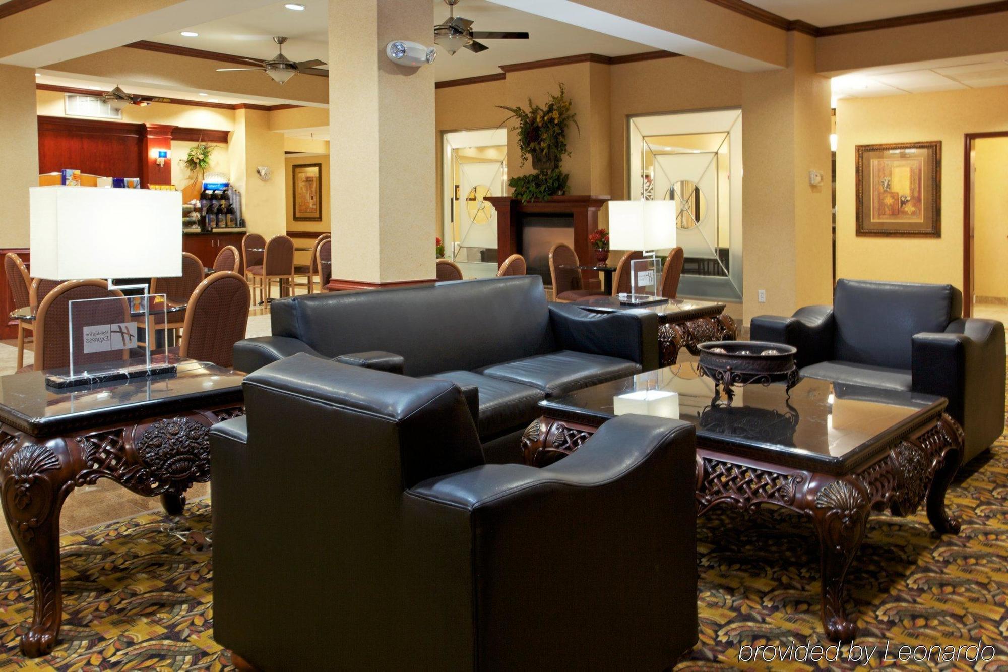 Holiday Inn Express & Suites Houston East By Ihg Restaurante foto
